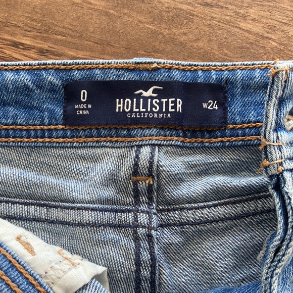 Hollister denim shorts - Picture 3 of 5